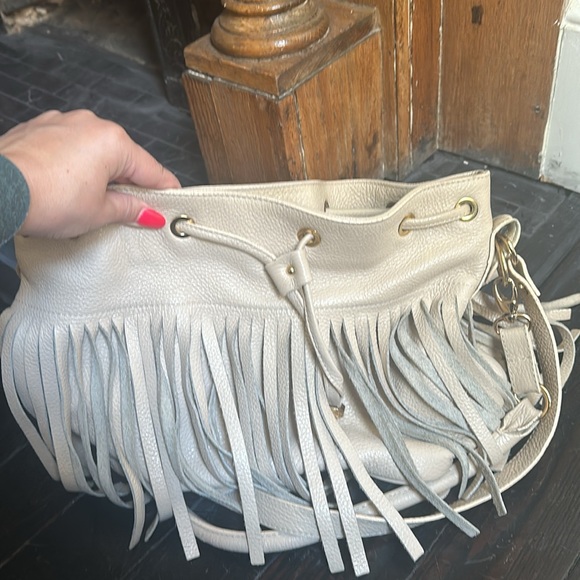 Leather bag boho crossbody & chic shoulder - Picture 10 of 10